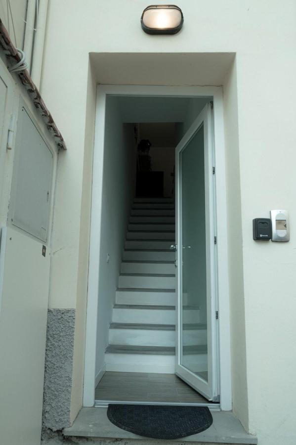 ᗰiki Hoᑌտᗴ Florence Exterior photo